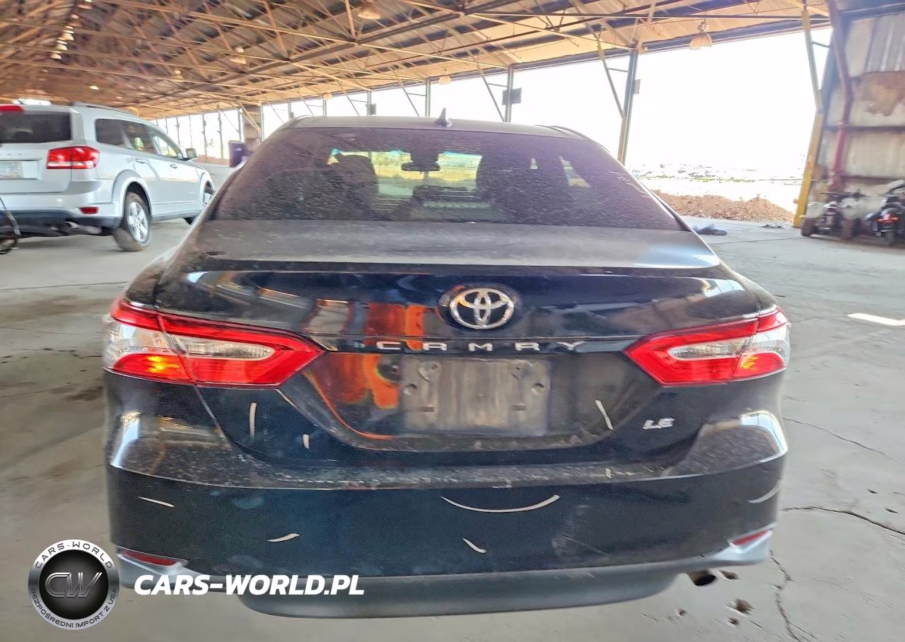 2019 Toyota Camry Le VIN:4T1B11HK3KU238854 - 6