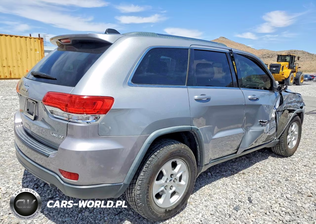 2014 Jeep Grand Cherokee Laredo VIN:1C4RJEAG2EC206780 - 3