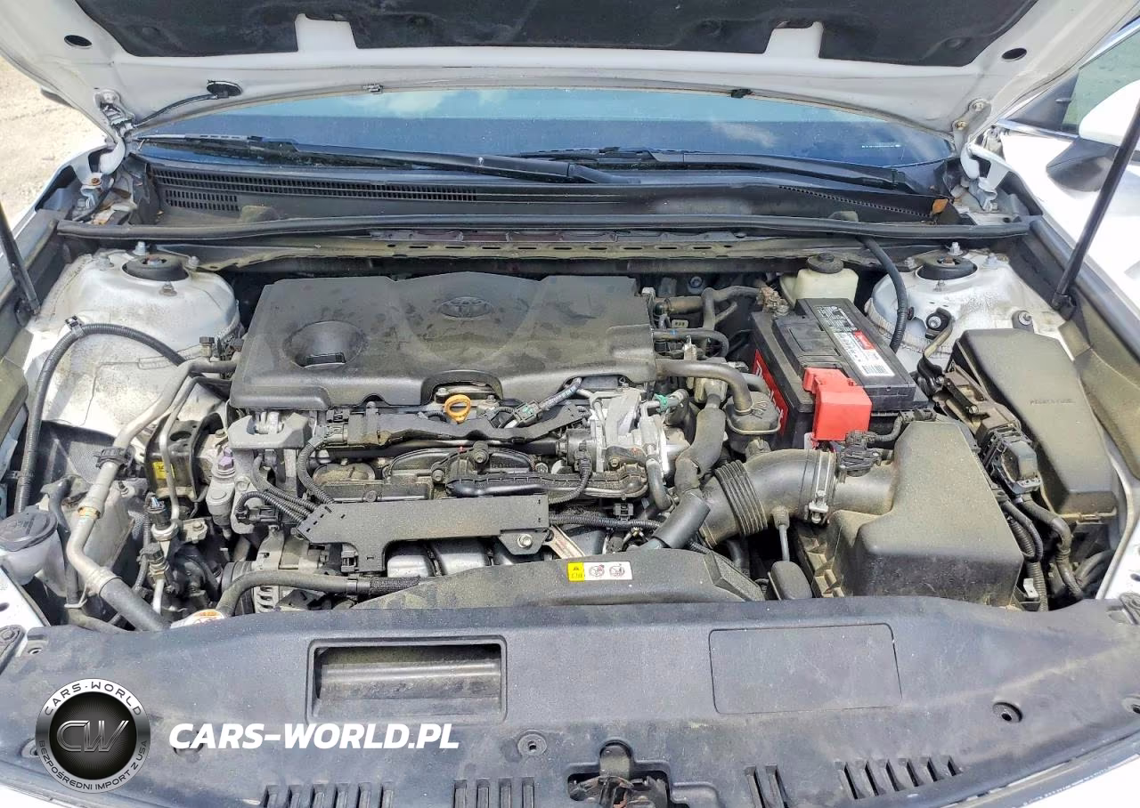 2018 Toyota Camry Le VIN:4T1B11HK8JU082468 - 11