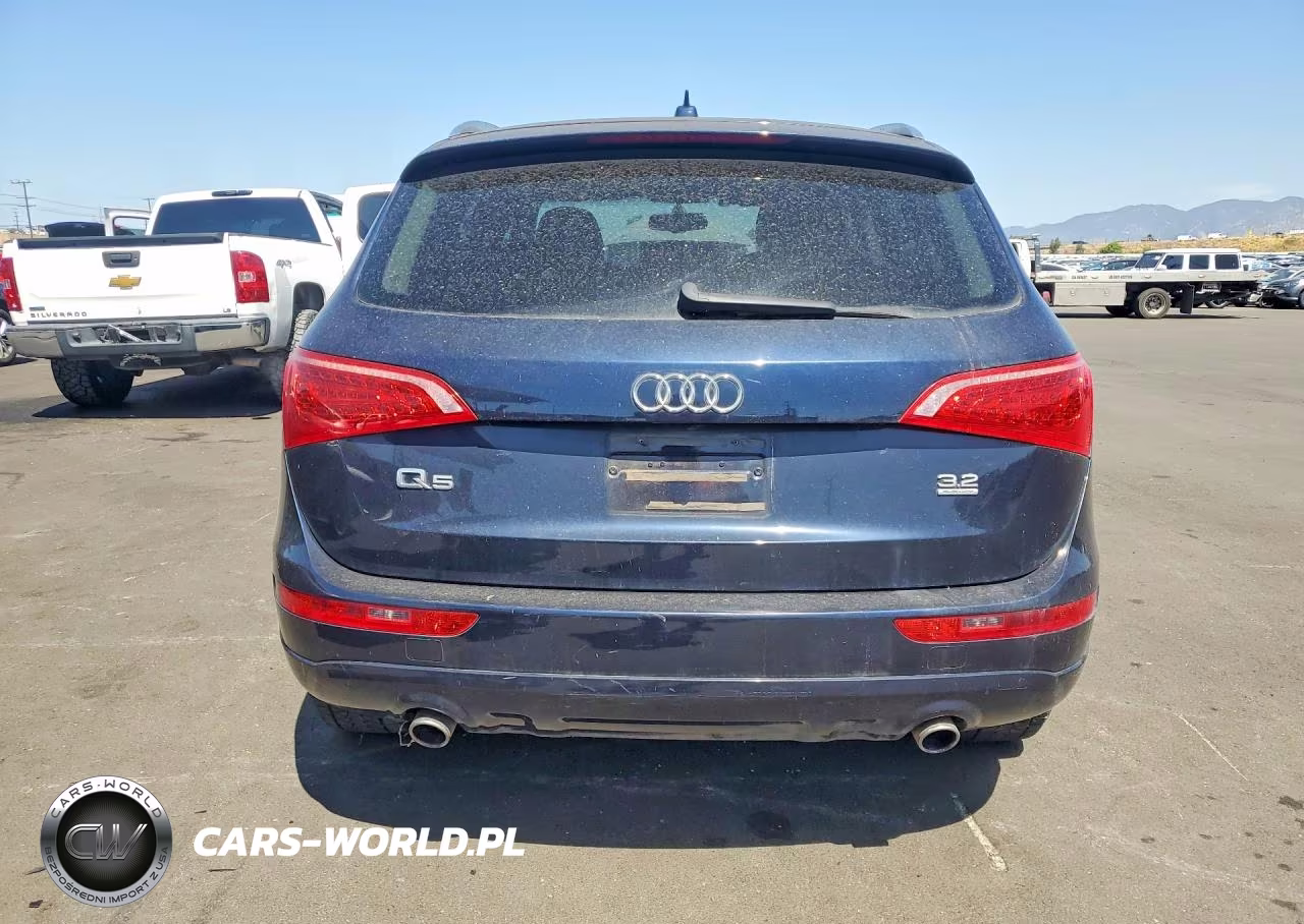 2010 Audi Q5 Premium Plus VIN:WA1LKAFP0AA069942 - 6