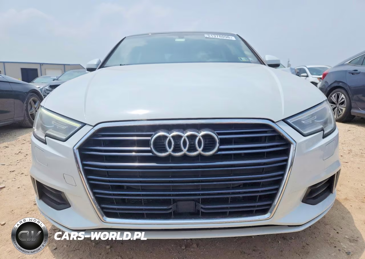 2017 Audi A3 Premium VIN:WAUAUHFF1H1077840 - 5