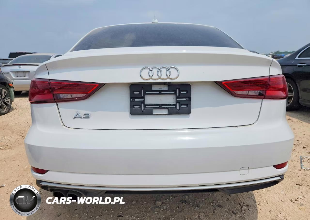 2017 Audi A3 Premium VIN:WAUAUHFF1H1077840 - 6
