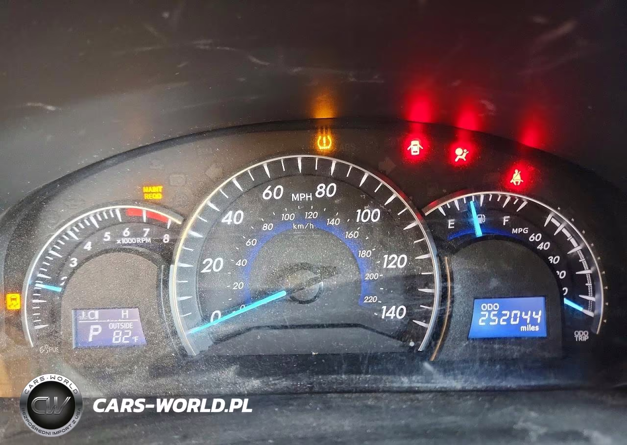 2012 Toyota Camry Xle VIN:4T1BF1FK5CU066025 - 9