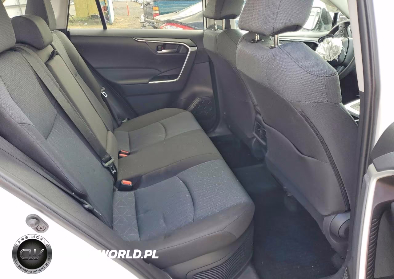 2024 Toyota Rav4 Hybrid Xle VIN:2T3RWRFV3RW247129 - 11
