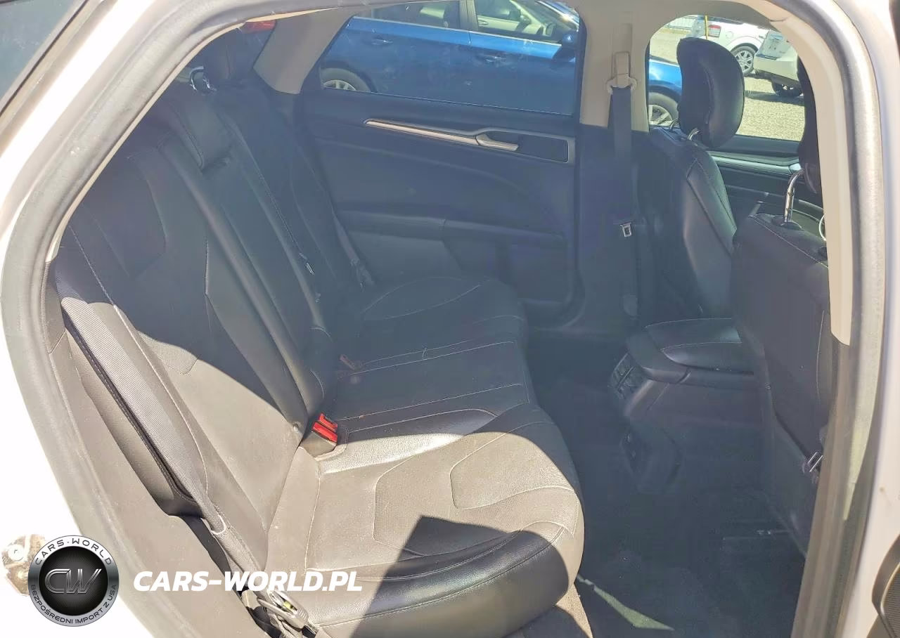 2014 Ford Fusion Titanium Phev VIN:3FA6P0SU1ER356802 - 10