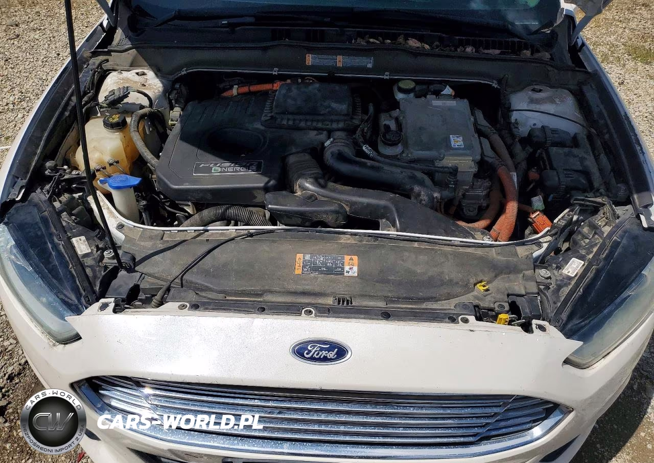 2014 Ford Fusion Titanium Phev VIN:3FA6P0SU1ER356802 - 11