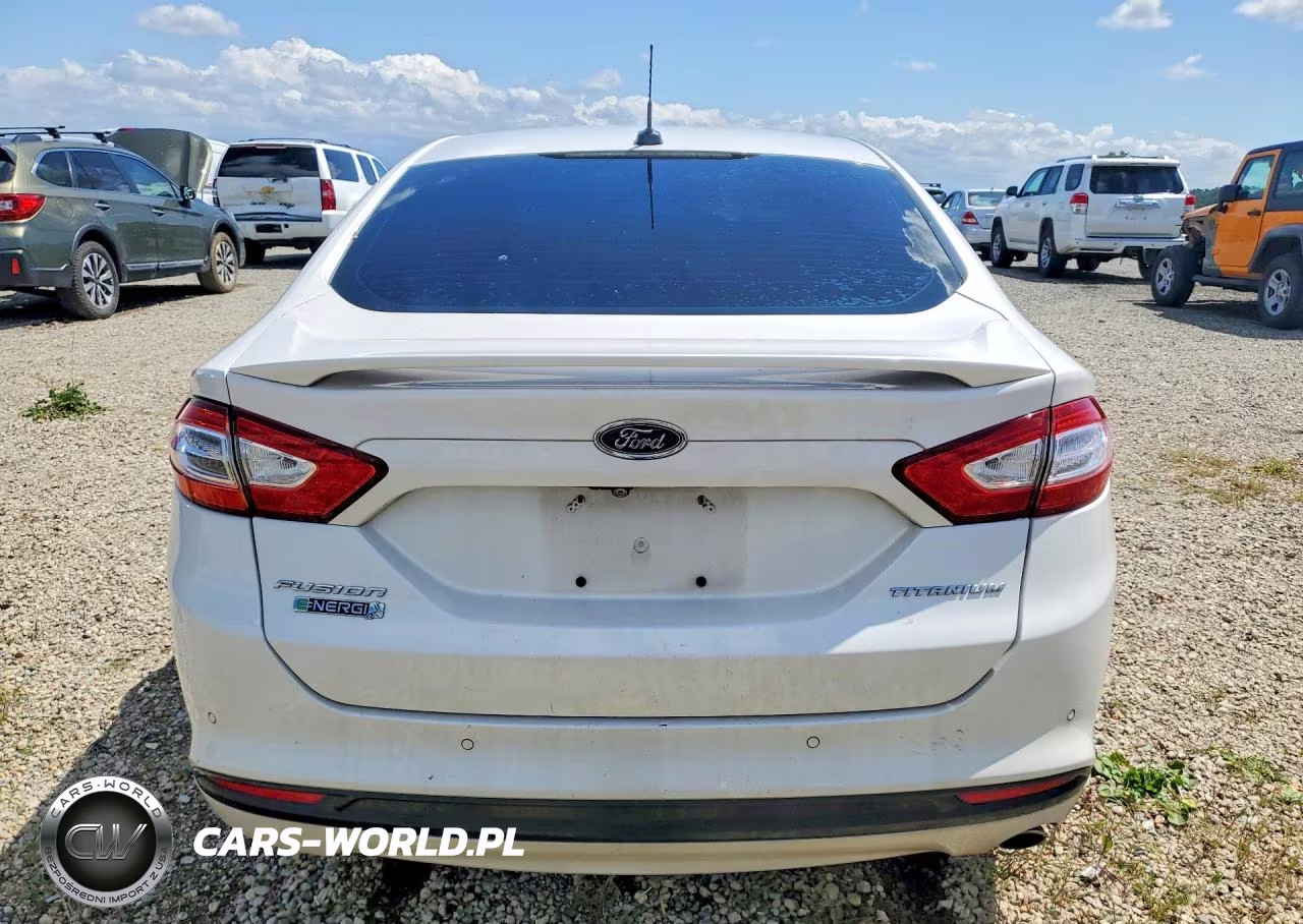 2014 Ford Fusion Titanium Phev VIN:3FA6P0SU1ER356802 - 6