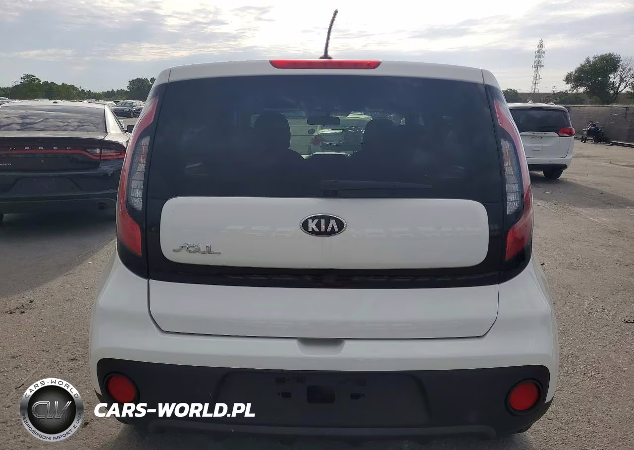 2018 Kia Soul Base VIN:KNDJN2A24J7505971 - 6