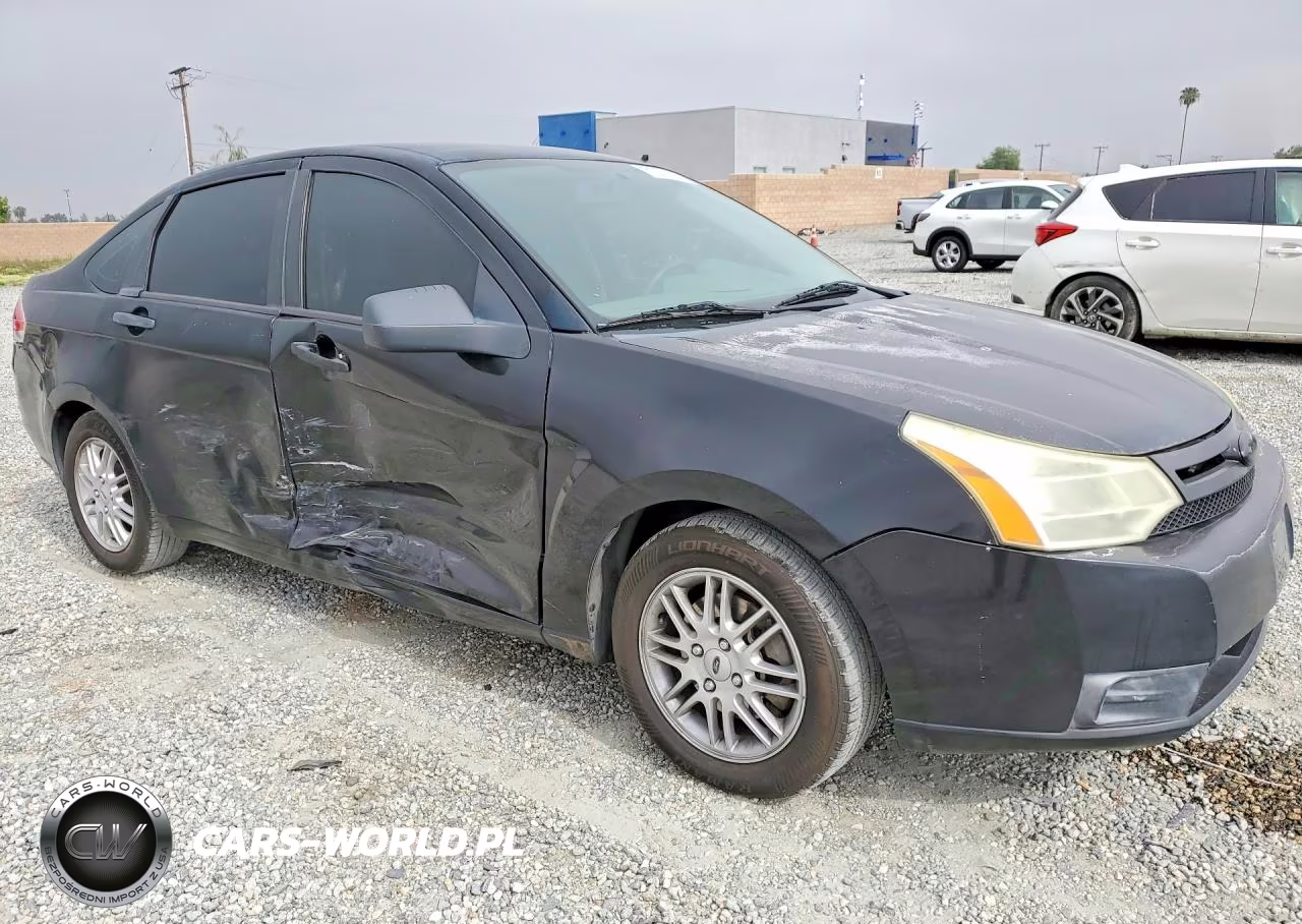 2009 Ford Focus Se VIN:1FAHP35N89W124912 - 4
