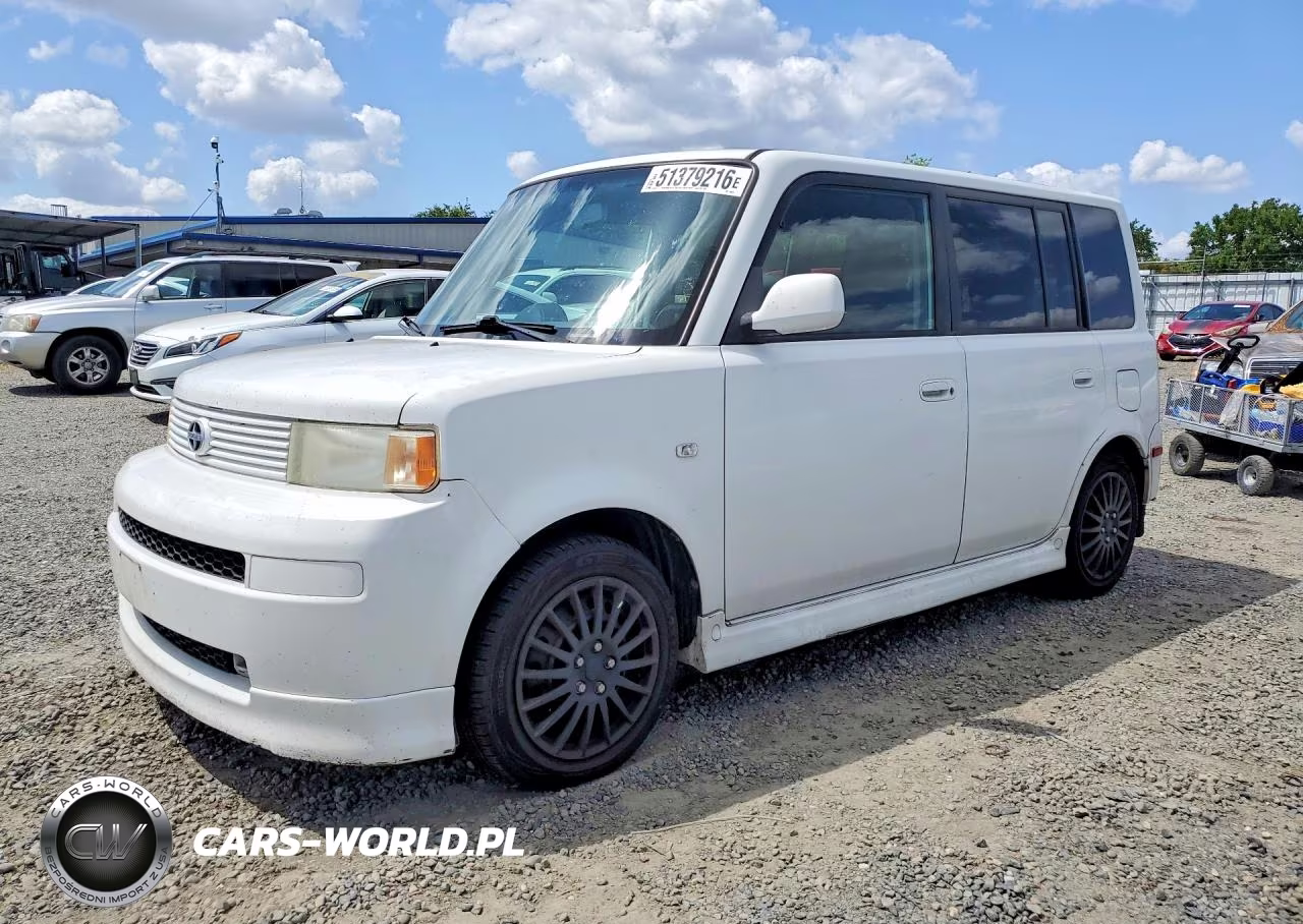 2004 Toyota Scion Xb