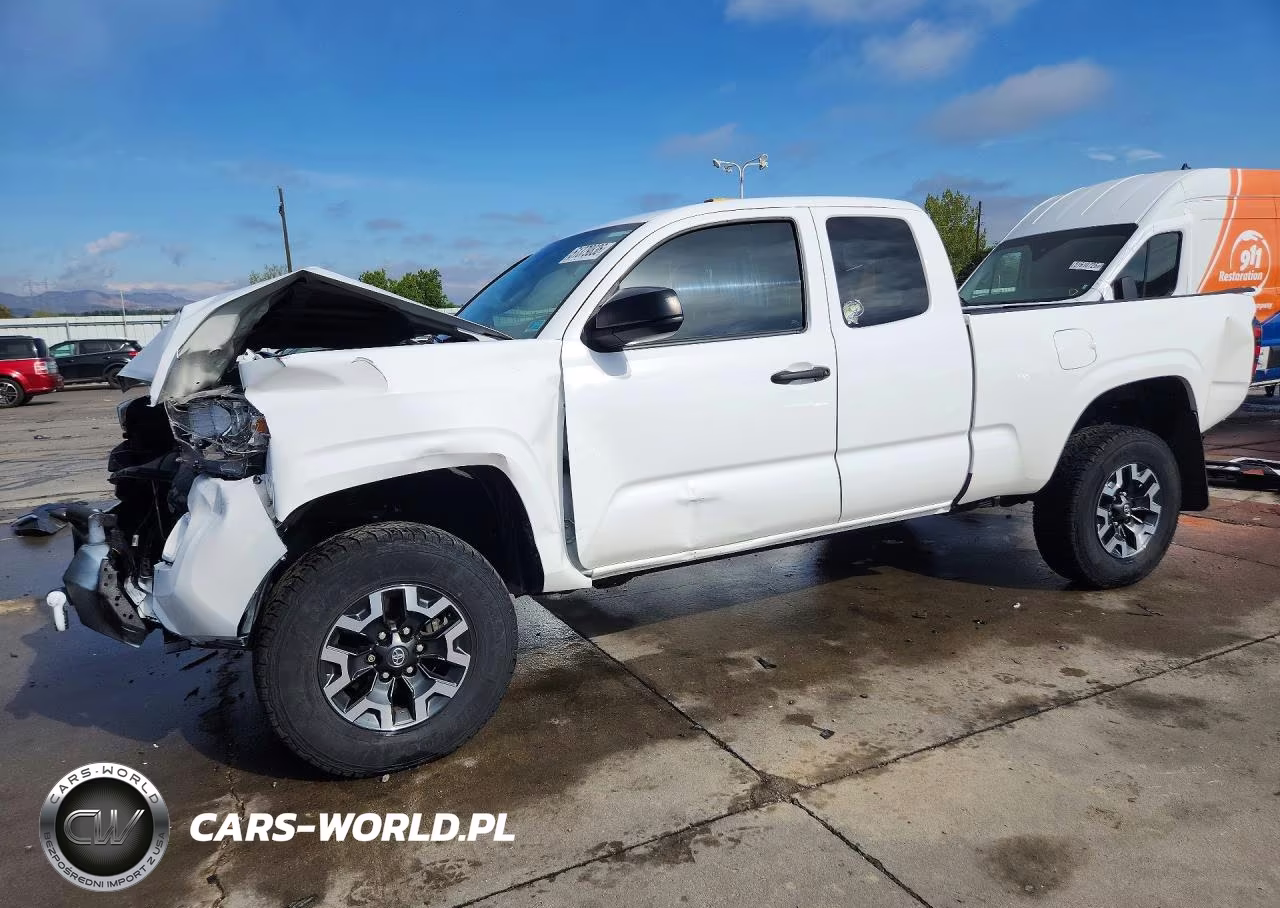 2020 Toyota Tacoma Sr