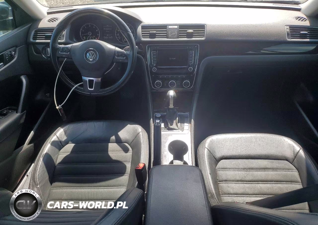 2015 Volkswagen Passat Sel VIN:1VWCS7A39FC056418 - 8