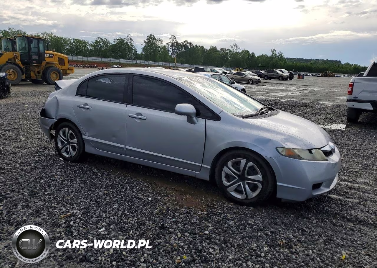 2010 Honda Civic Lx VIN:2HGFA1F58AH318415 - 4