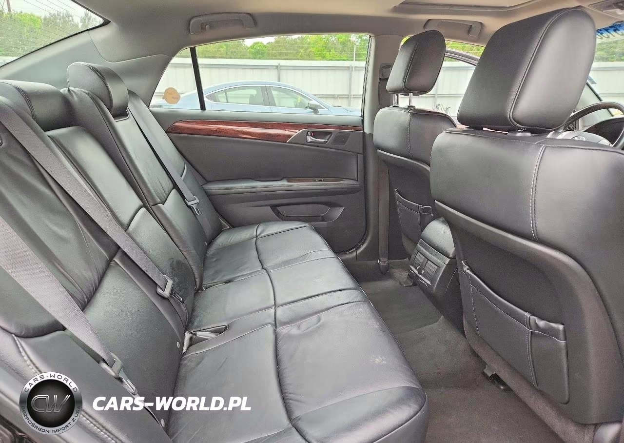 2010 Toyota Avalon Xls VIN:4T1BK3DB7AU358069 - 10