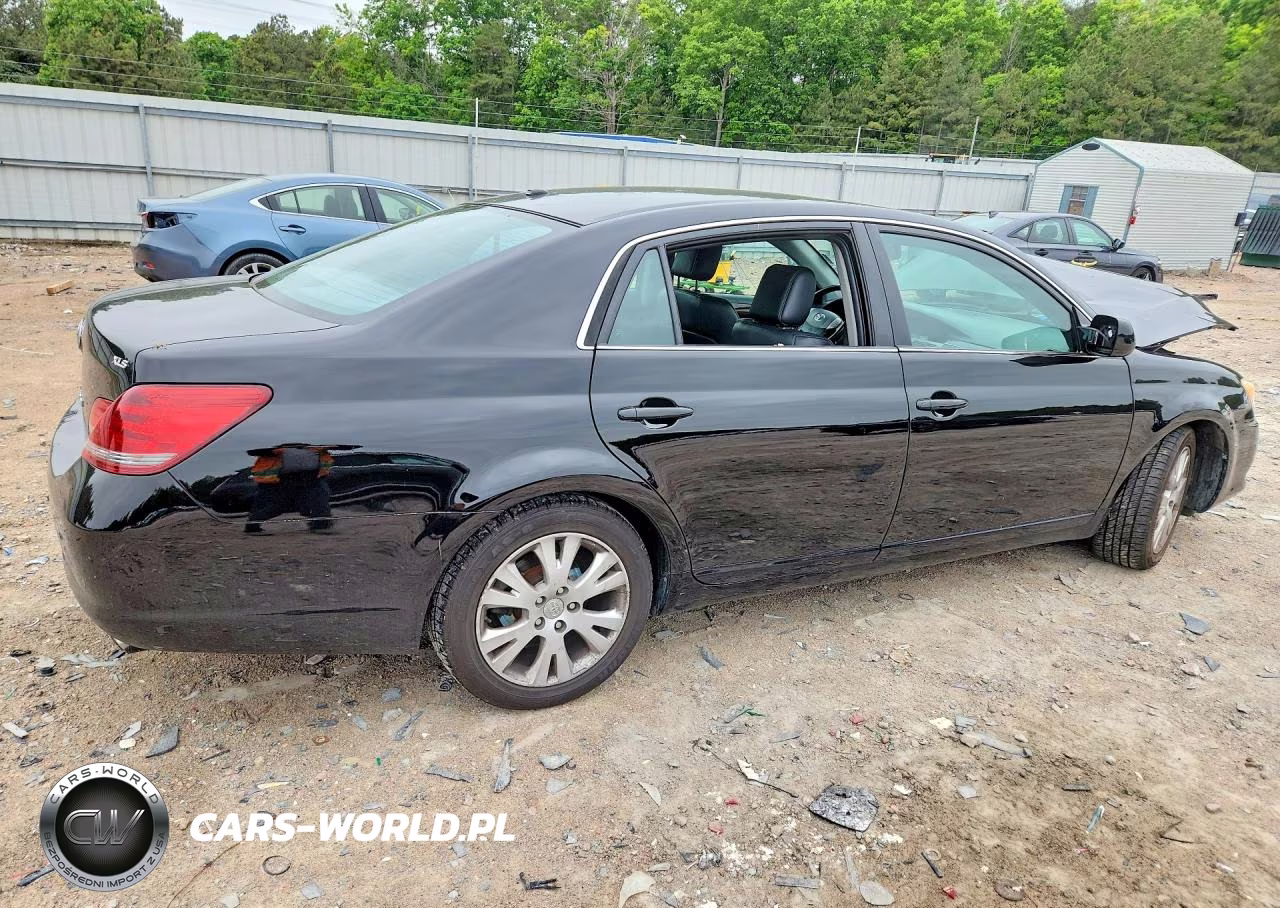 2010 Toyota Avalon Xls VIN:4T1BK3DB7AU358069 - 3