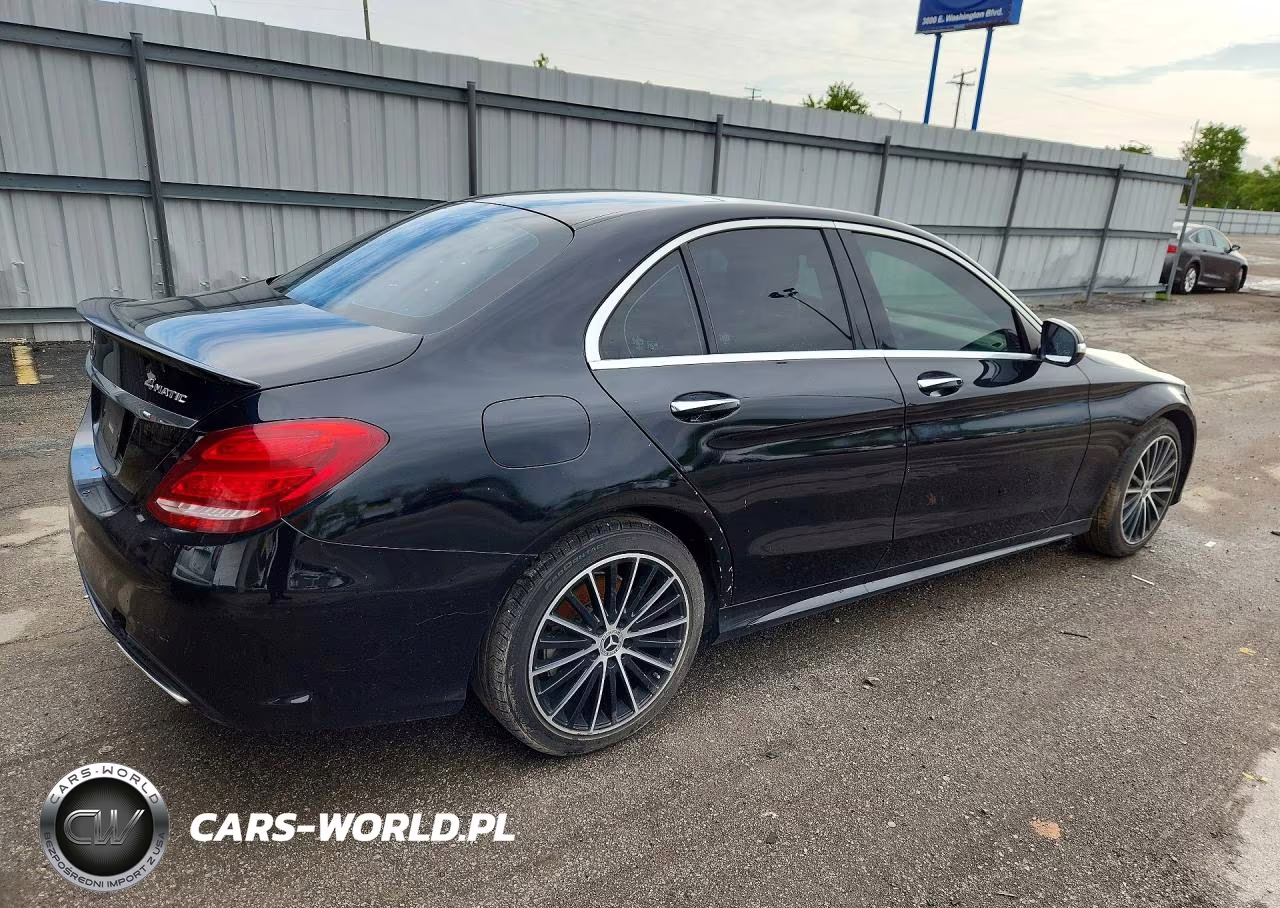 2015 Mercedes-Benz C 300 4Matic VIN:55SWF4KB7FU020639 - 3