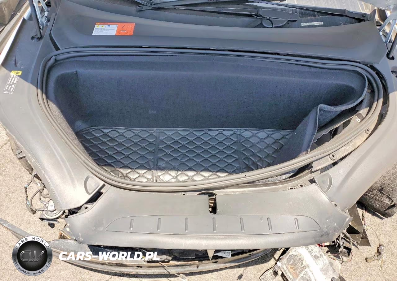 2018 Tesla Model X VIN:5YJXCAE22JF102280 - 12