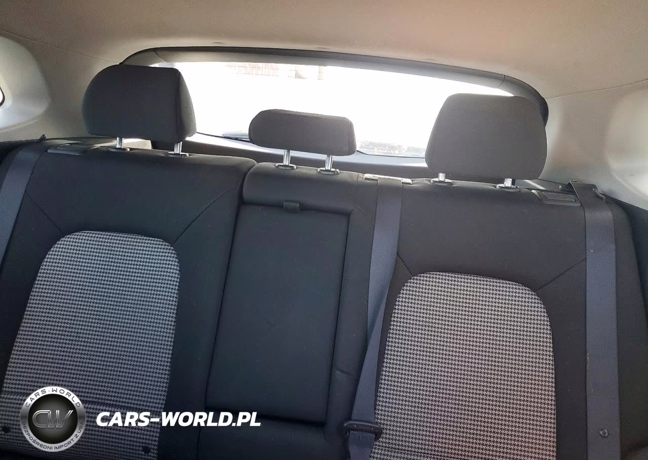 2018 Hyundai Kona Sel VIN:KM8K22AAXJU161595 - 10