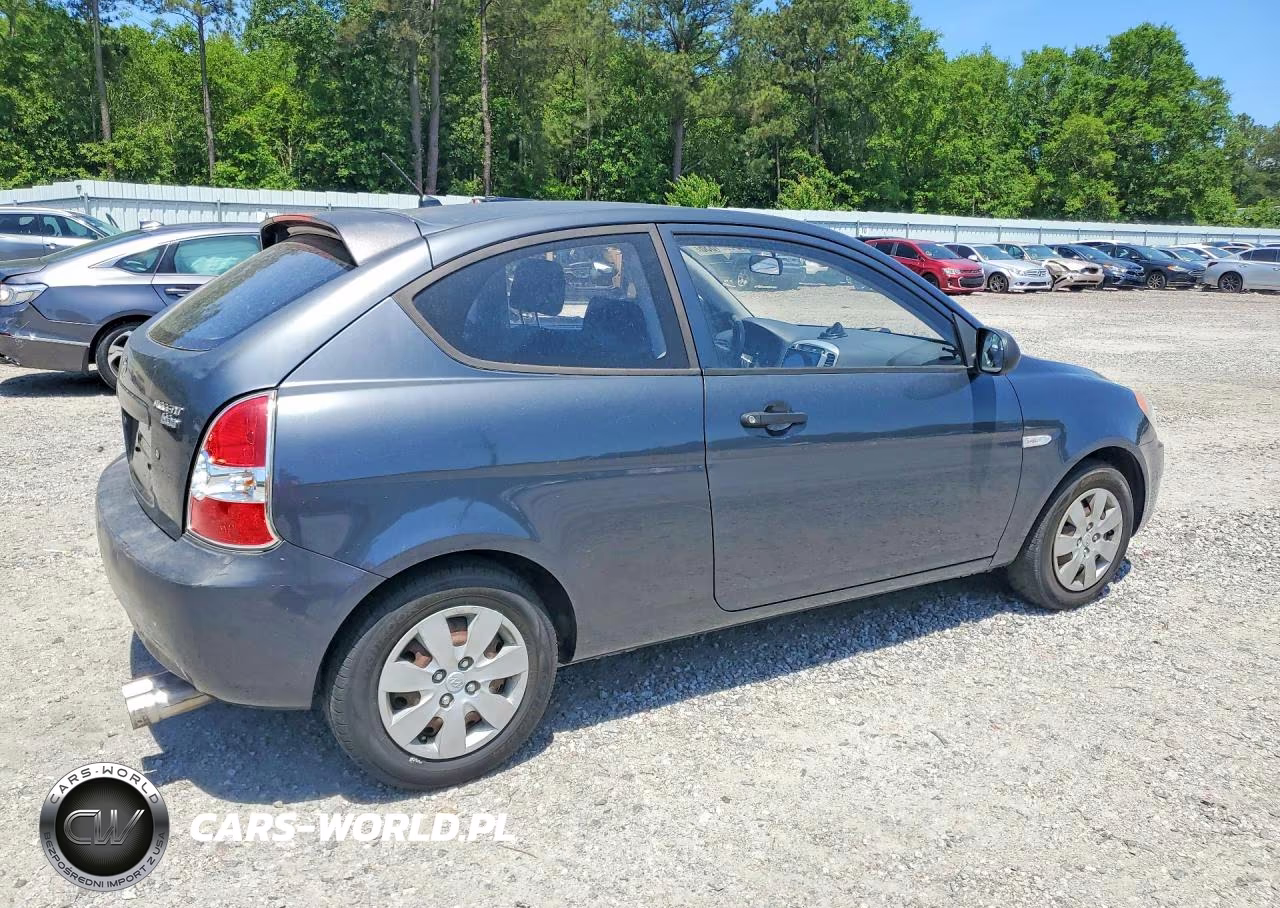 2010 Hyundai Accent Blue VIN:KMHCM3AC6AU165794 - 3
