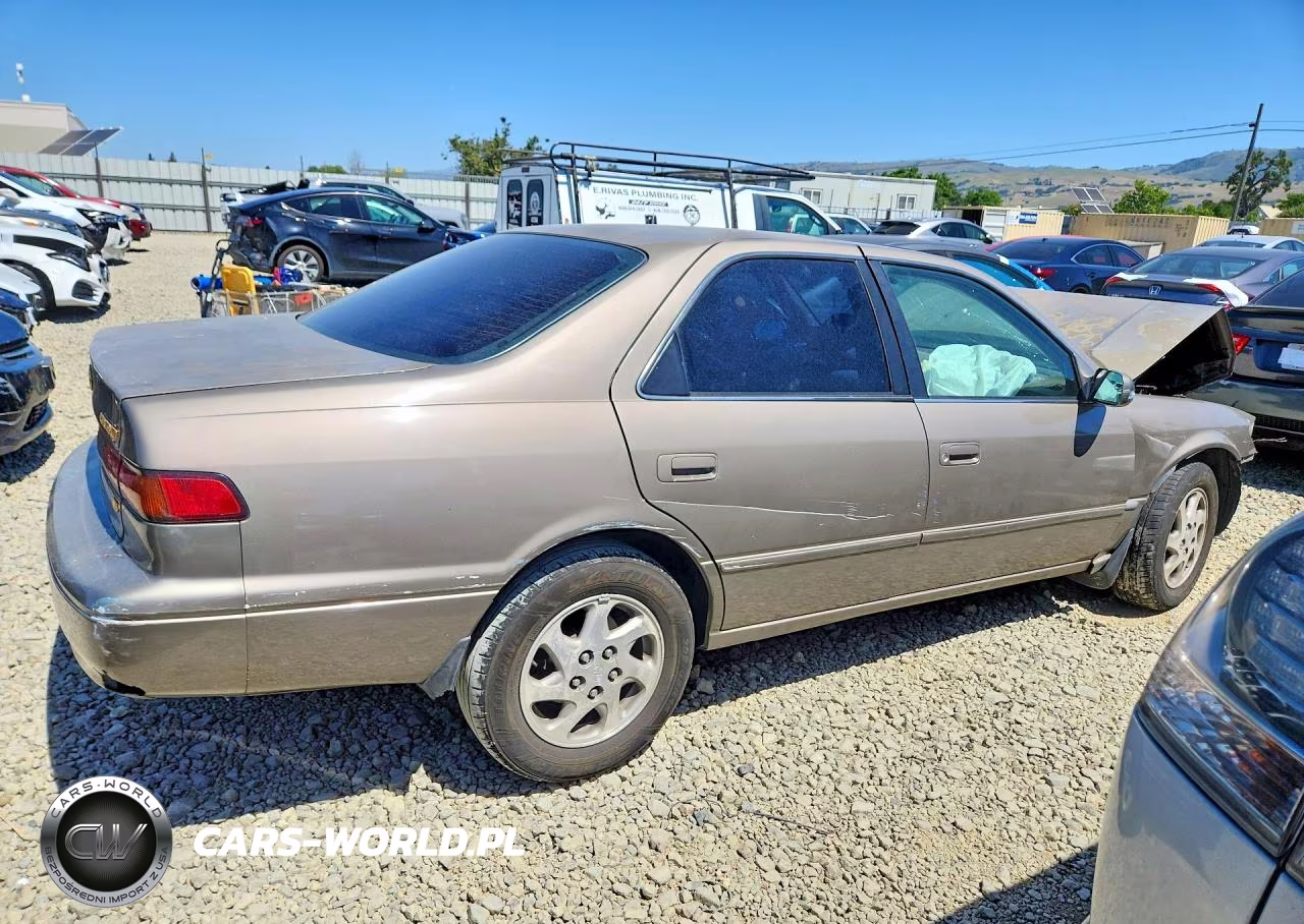 1999 Toyota Camry Xle V6 VIN:JT2BF28K1X0148802 - 3