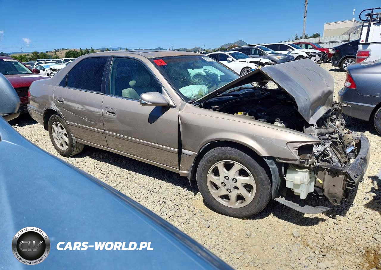 1999 Toyota Camry Xle V6 VIN:JT2BF28K1X0148802 - 4