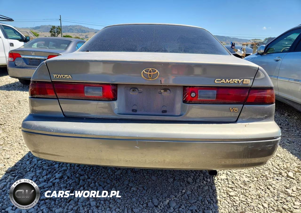 1999 Toyota Camry Xle V6 VIN:JT2BF28K1X0148802 - 6
