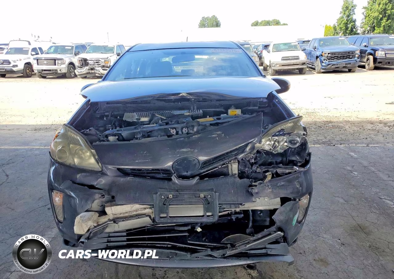 2013 Toyota Prius Plug-In Hybrid Base VIN:JTDKN3DP9D3043209 - 5