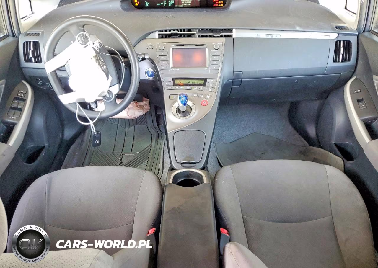 2013 Toyota Prius Plug-In Hybrid Base VIN:JTDKN3DP9D3043209 - 8