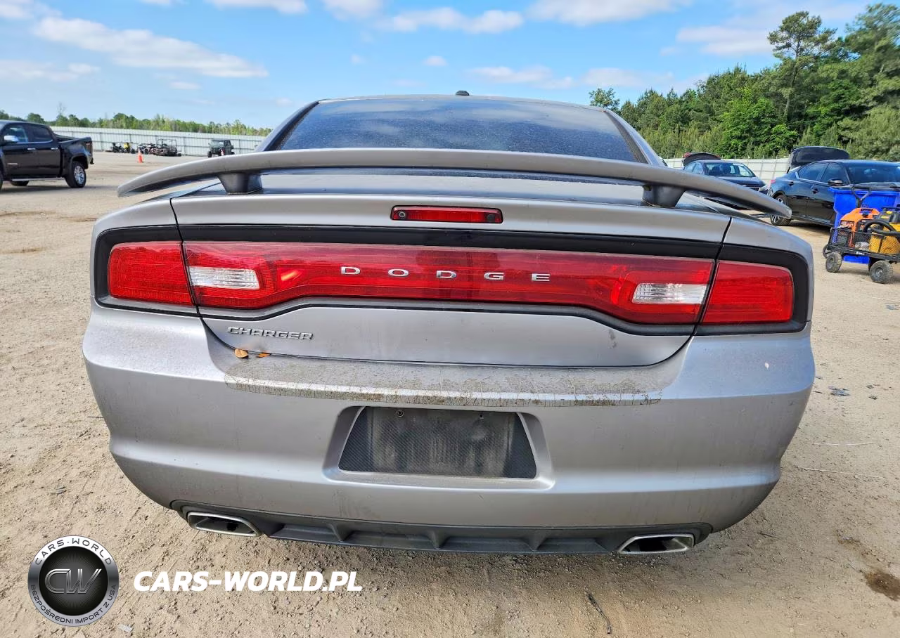 2013 Dodge Charger Sxt VIN:2C3CDXHG5DH725546 - 6
