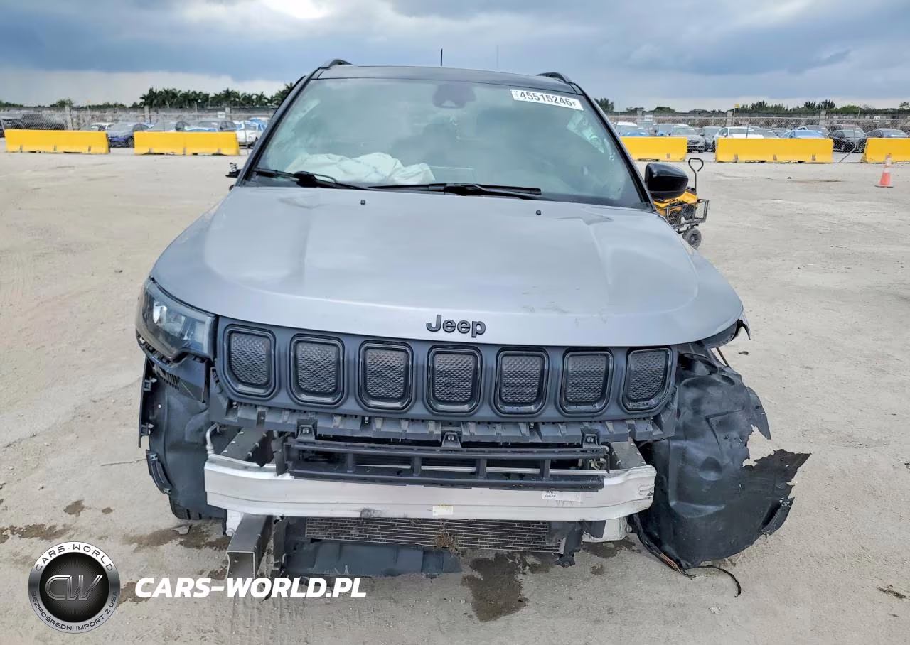 2022 Jeep Compass Latitude VIN:3C4NJDBB4NT228618 - 5