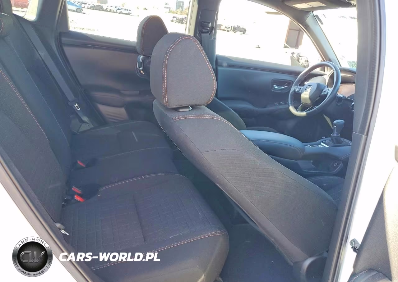 2025 Honda Hr-V Sport VIN:3CZRZ1H52SM701054 - 11