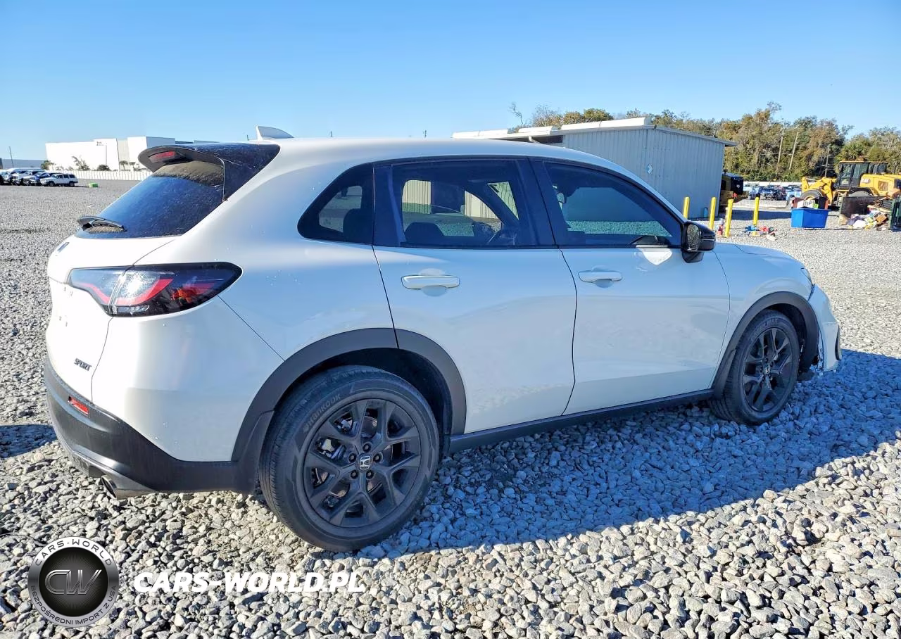 2025 Honda Hr-V Sport VIN:3CZRZ1H52SM701054 - 3