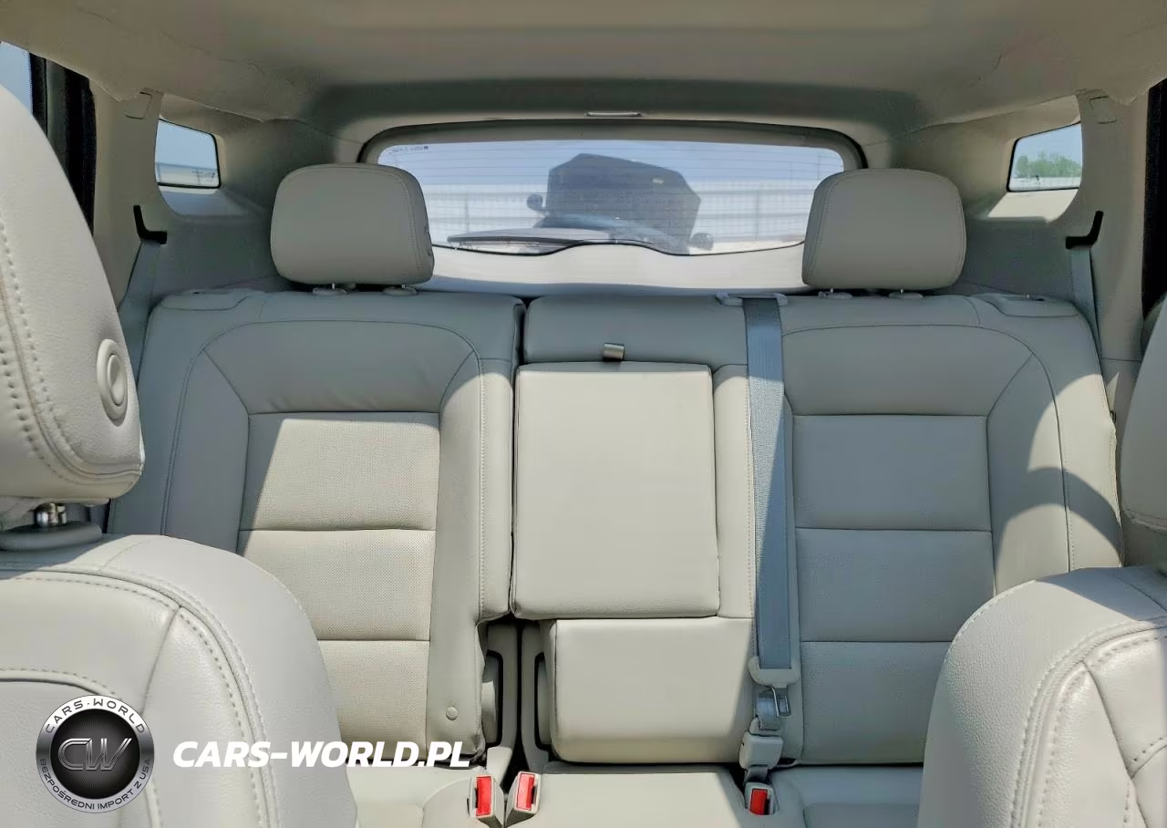 2018 GMC Terrain Denali VIN:3GKALSEX7JL190014 - 10