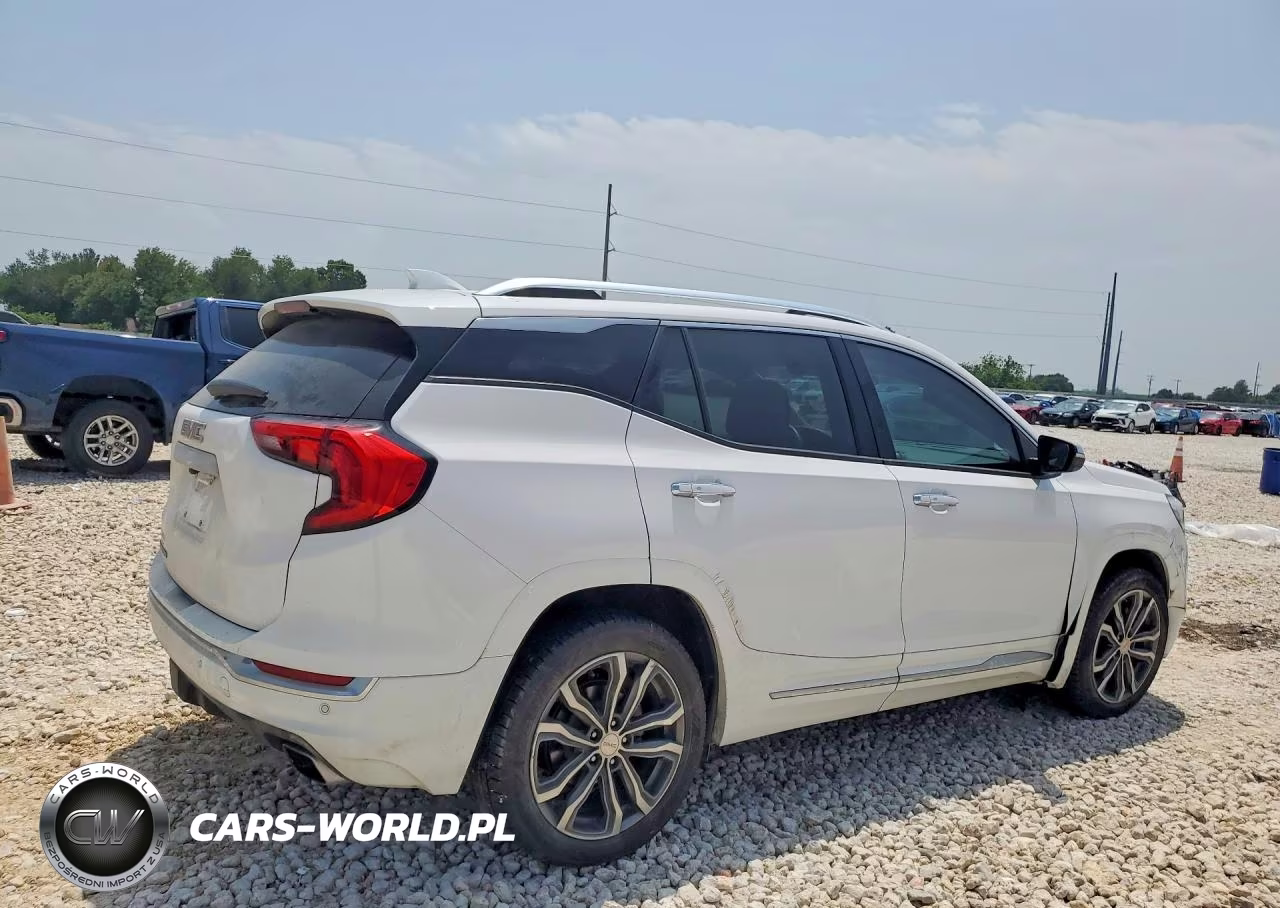 2018 GMC Terrain Denali VIN:3GKALSEX7JL190014 - 3