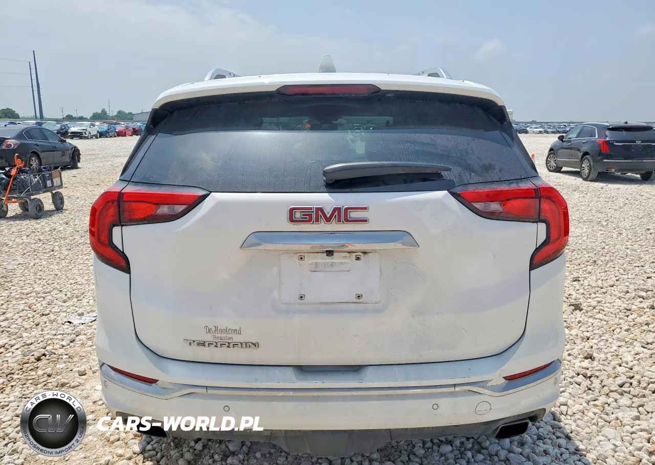 2018 GMC Terrain Denali VIN:3GKALSEX7JL190014 - 6