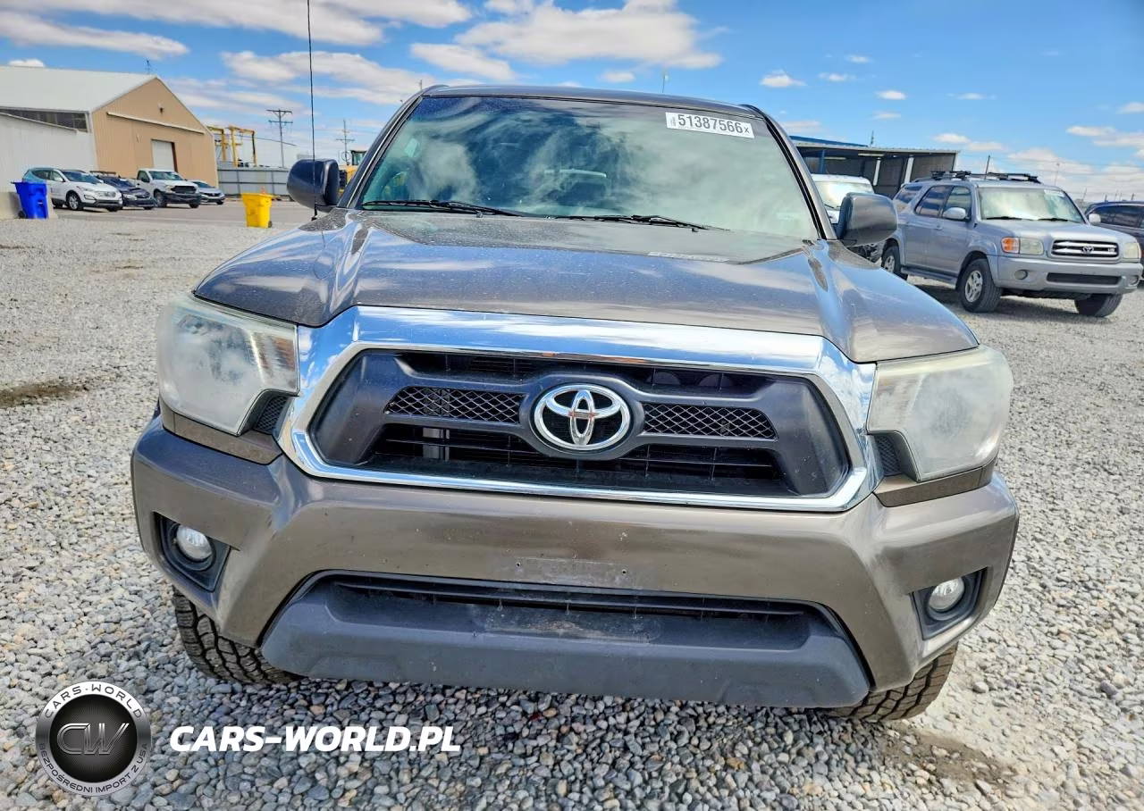 2015 Toyota Tacoma V6 VIN:3TMLU4EN5FM166968 - 5