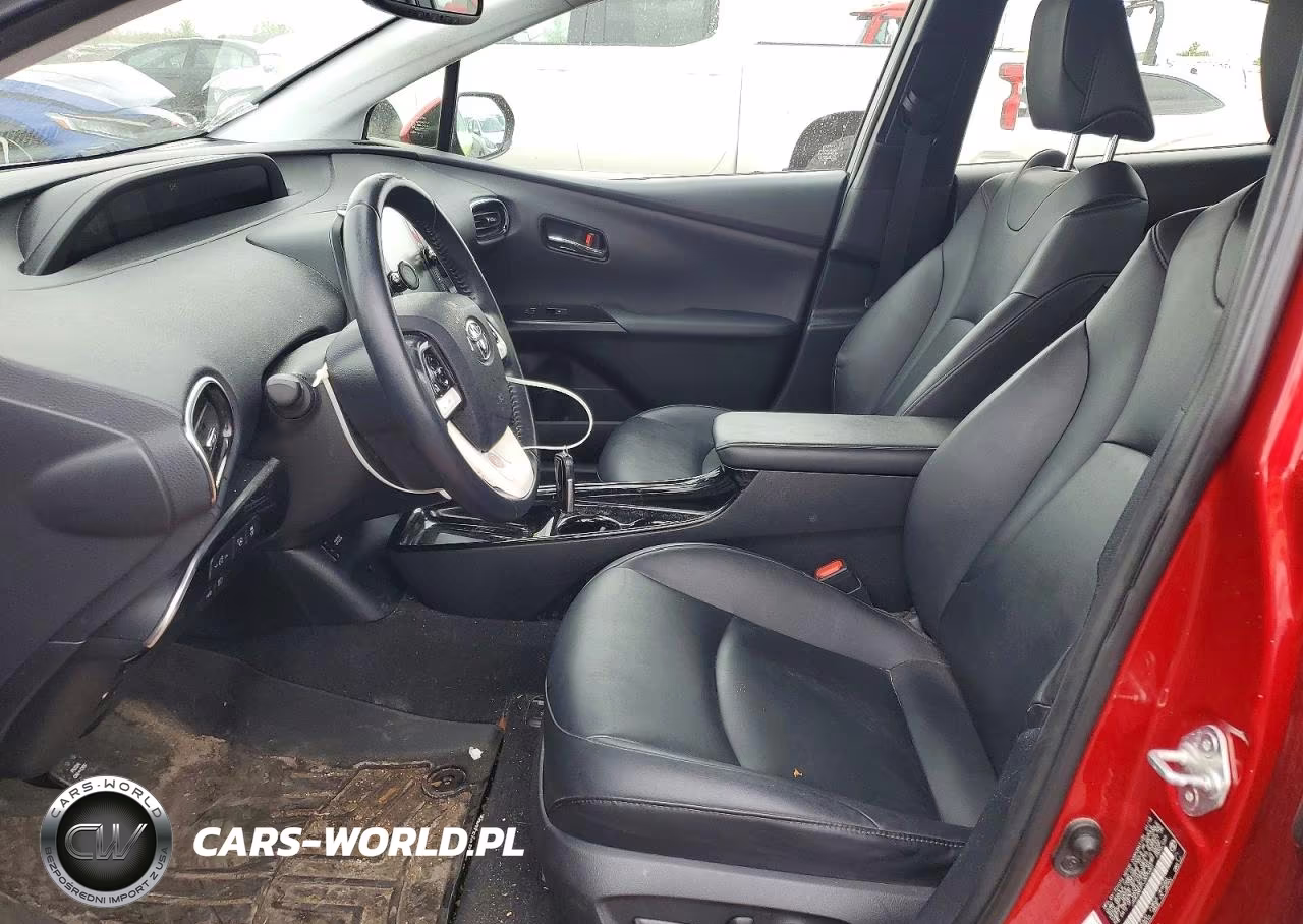 2018 Toyota Prius Prime Advanced VIN:JTDKARFP1J3070301 - 7