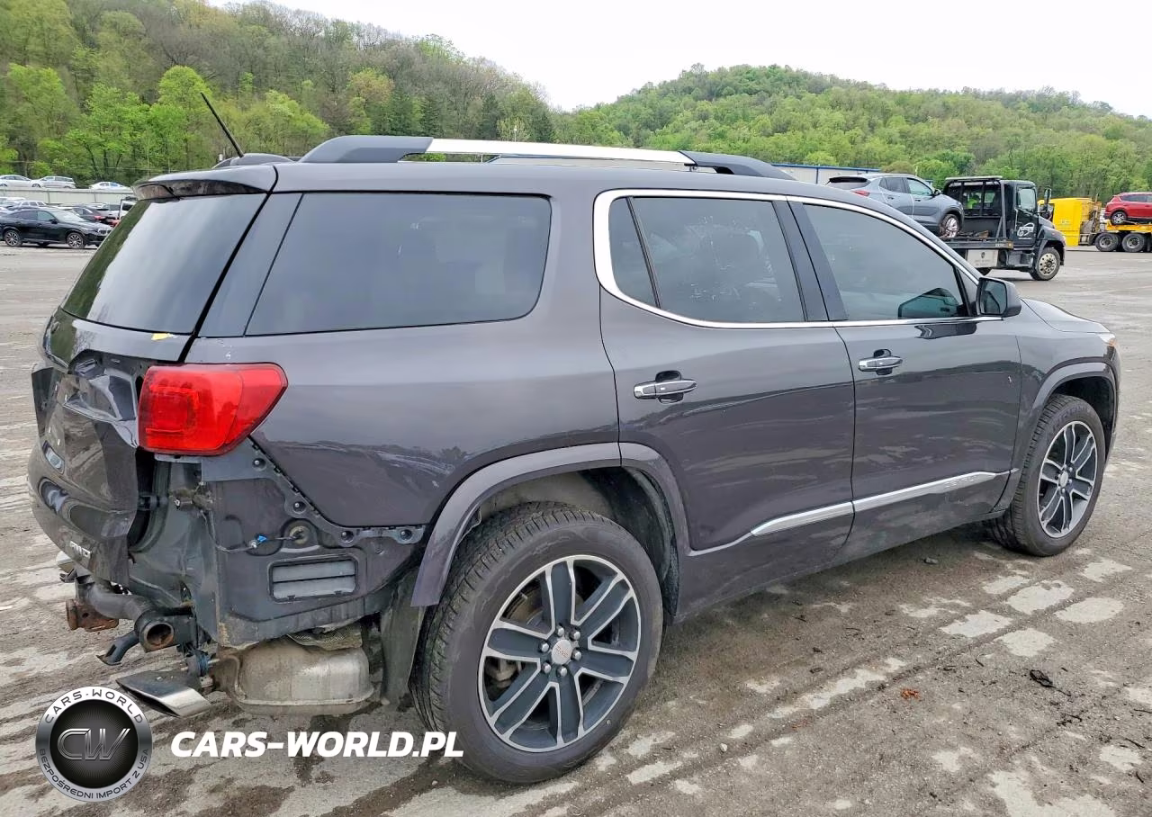 2019 GMC Acadia Denali VIN:1GKKNXLS2KZ130929 - 3
