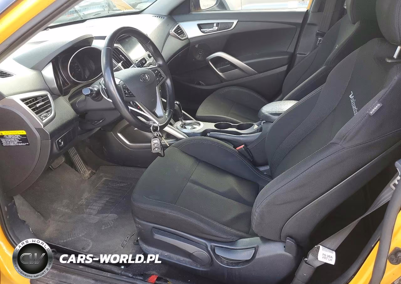 2017 Hyundai Veloster Base VIN:KMHTC6AD0HU311338 - 7