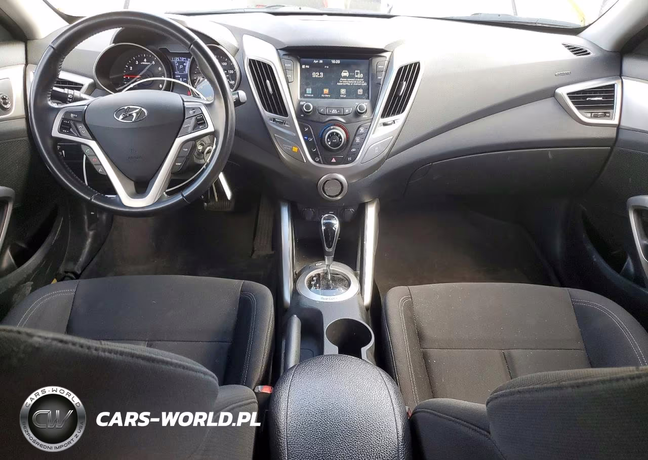 2017 Hyundai Veloster Base VIN:KMHTC6AD0HU311338 - 8
