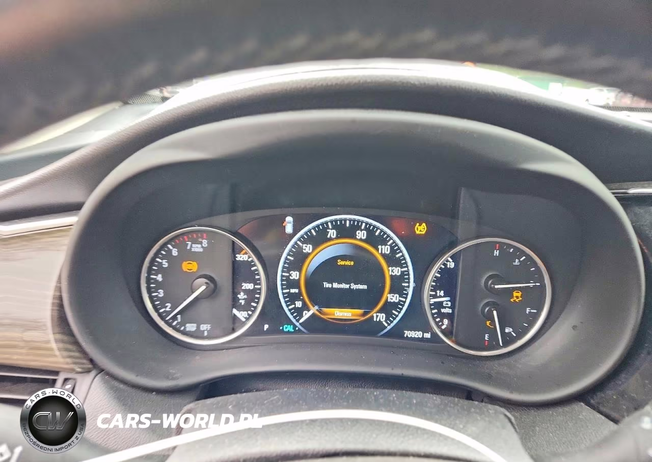 2019 Buick Envision Premium VIN:LRBFX3SX3KD092295 - 9