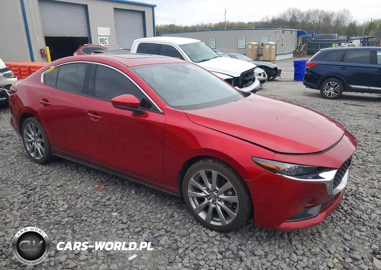 2020 Mazda 3 Premium VIN:3MZBPBEM8LM128982 - 4