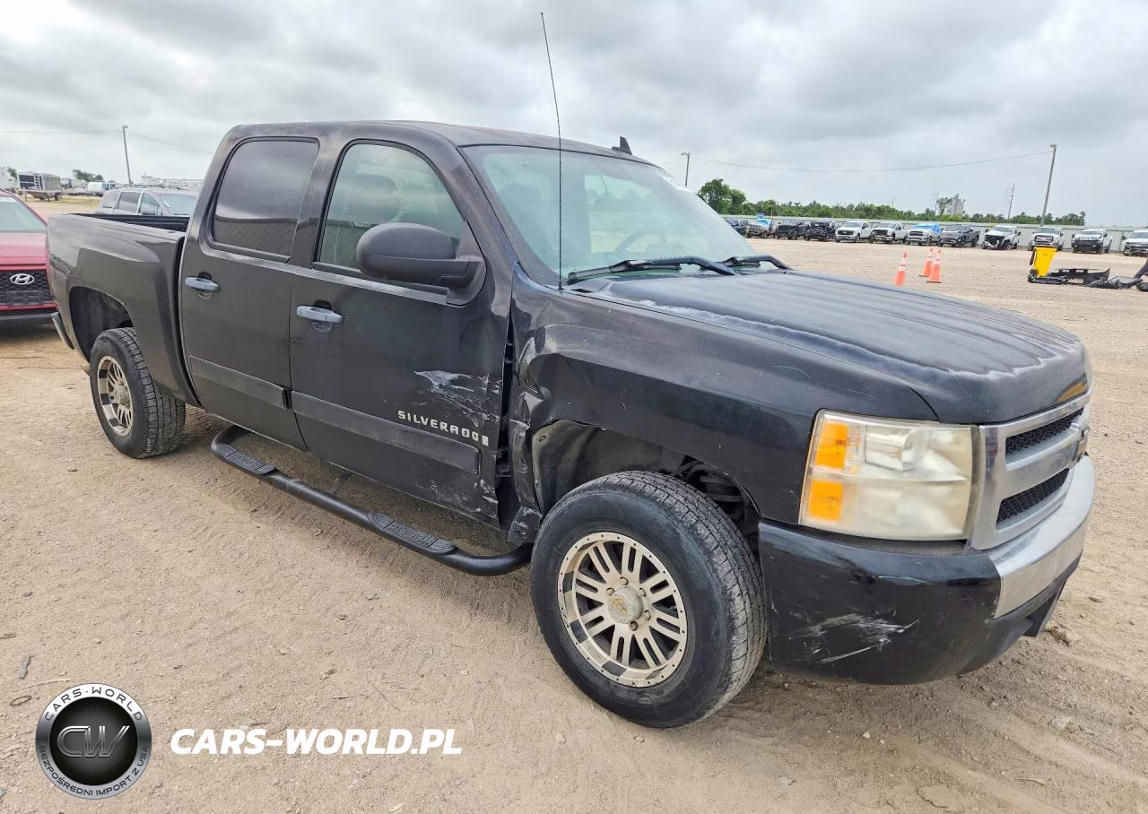 2008 Chevrolet Silverado C1500 VIN:2GCEC13C081136265 - 4