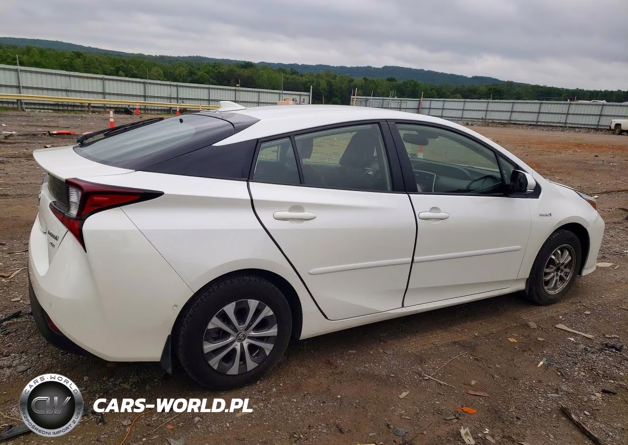 2019 Toyota Prius Xle Awd-E VIN:JTDL9RFUXK3011607 - 3