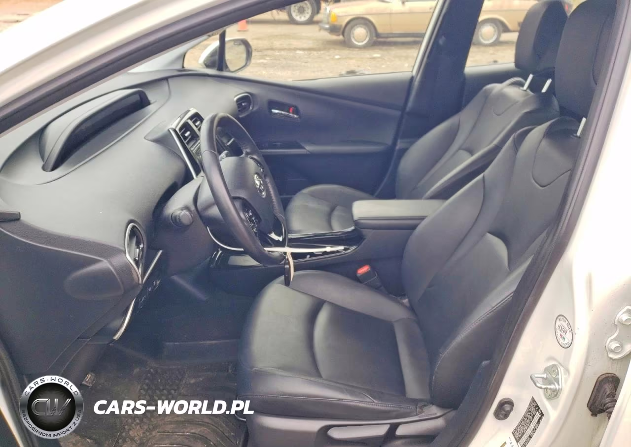 2019 Toyota Prius Xle Awd-E VIN:JTDL9RFUXK3011607 - 7