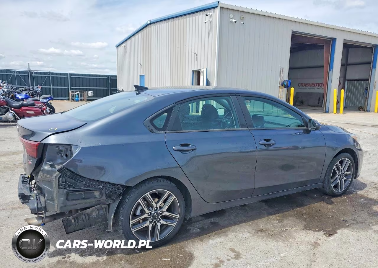 2019 Kia Forte S VIN:3KPF34AD6KE014702 - 3