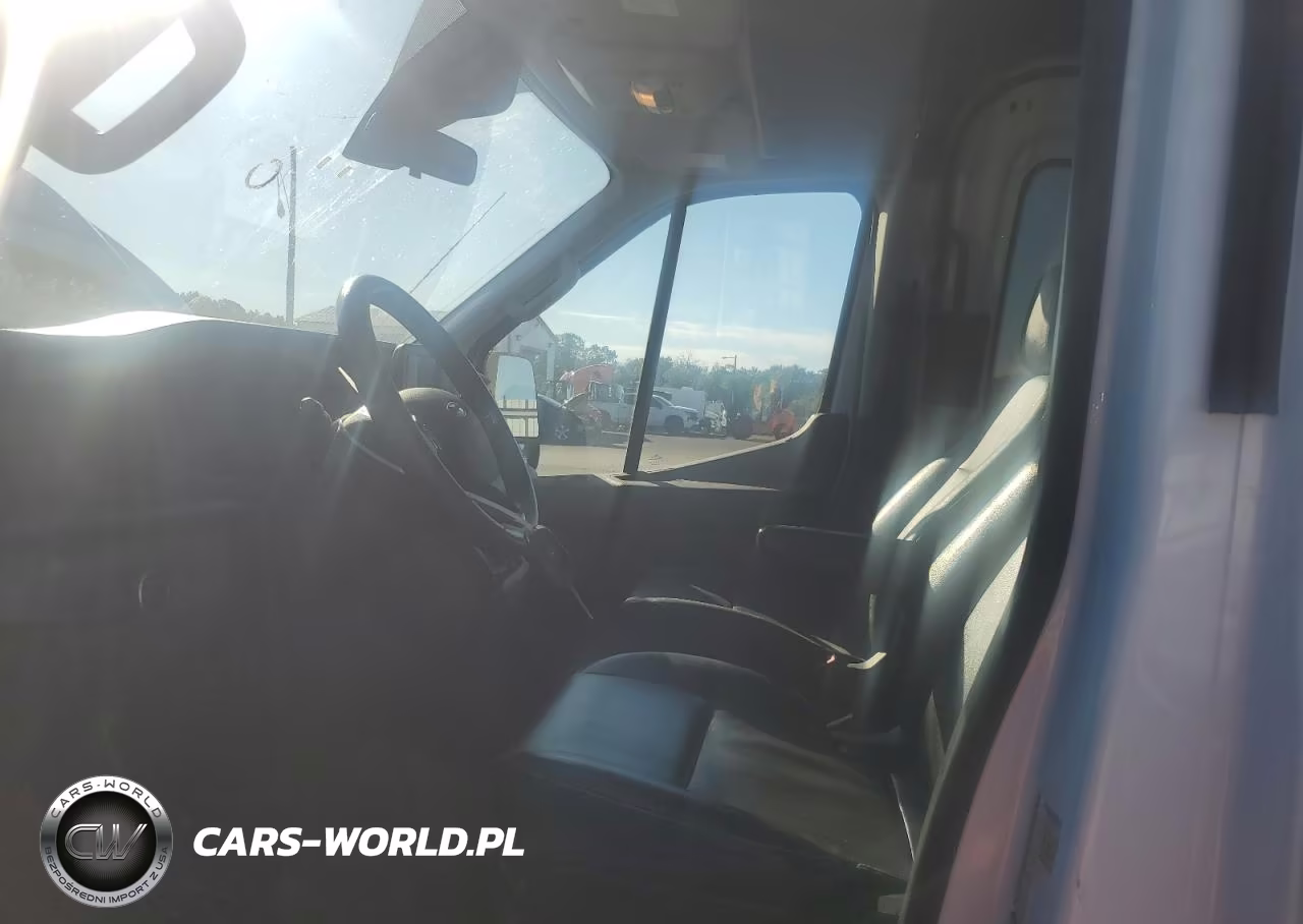2020 Ford Transit T-350 VIN:1FTBW9C8XLKB43737 - 7