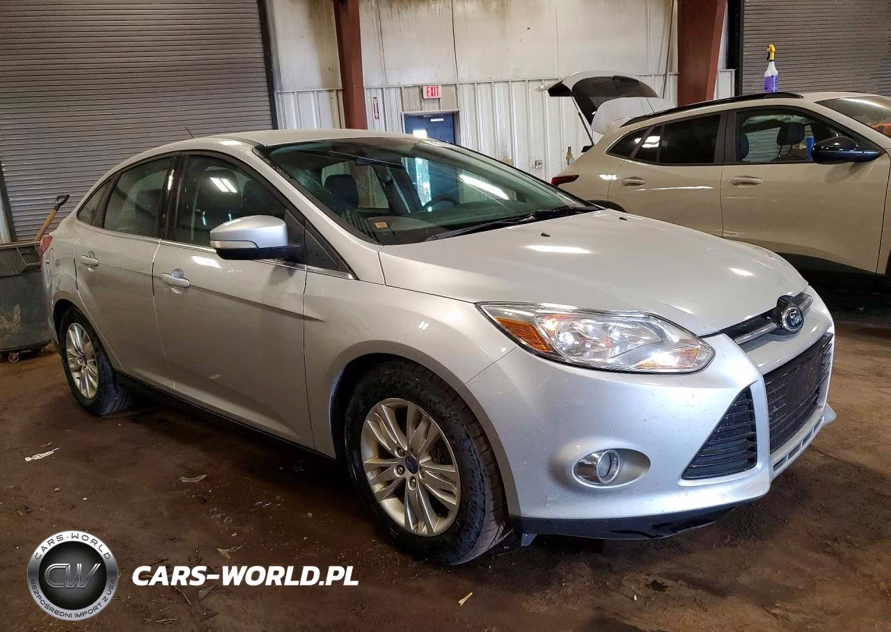 2012 Ford Focus Sel VIN:1FAHP3H26CL363529 - 4