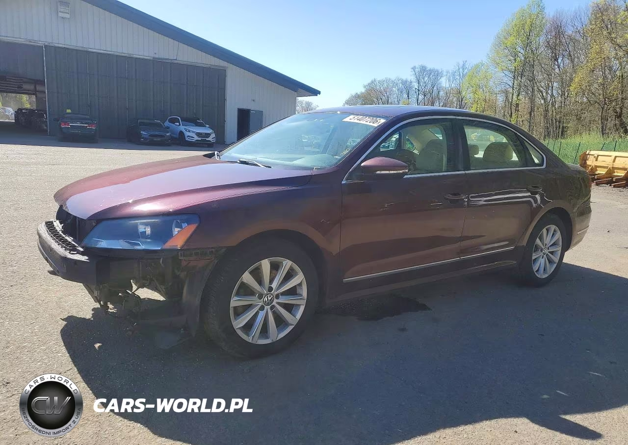 2012 Volkswagen Passat Sel