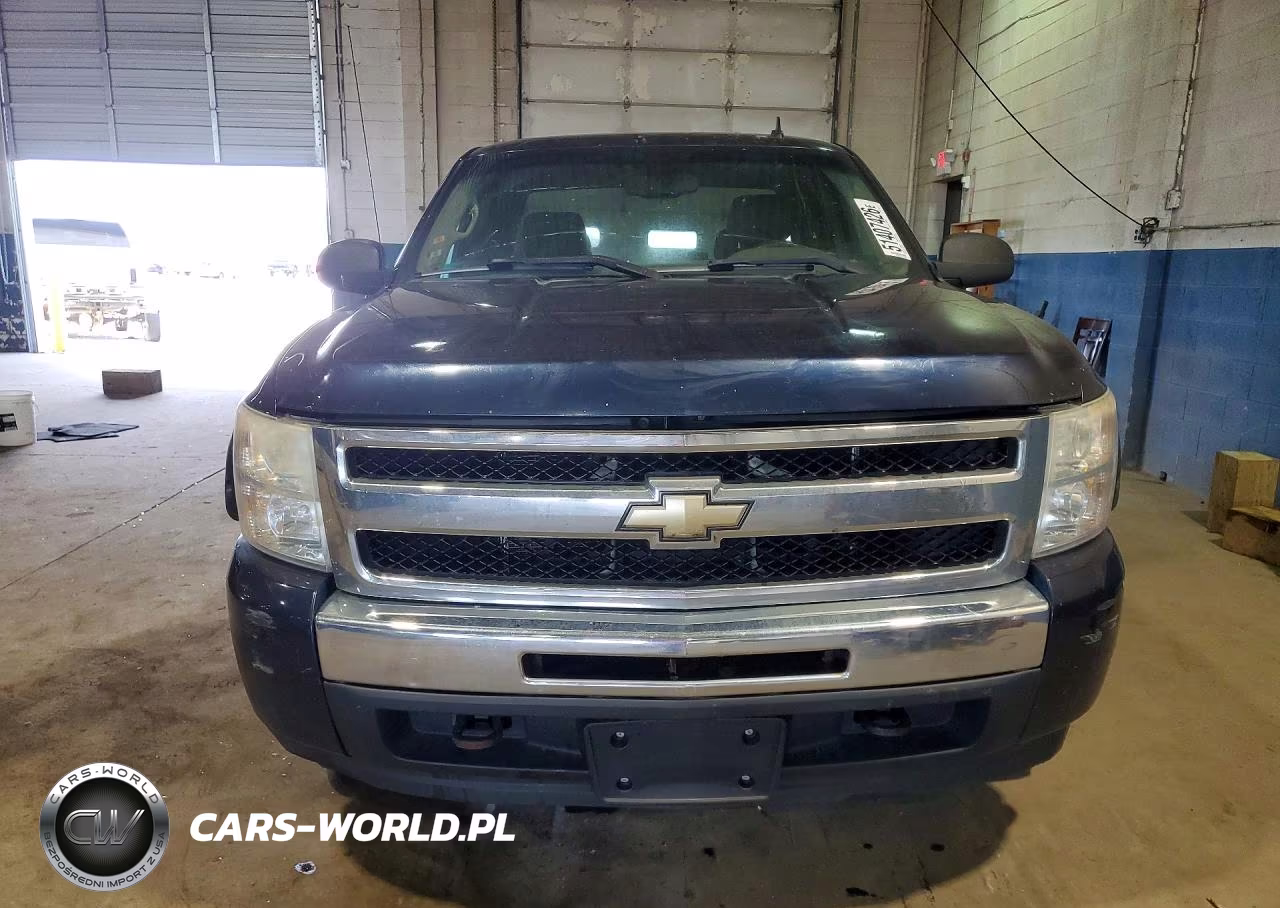 2010 Chevrolet Silverado K1500 Ls VIN:1GCSKREA8AZ172587 - 5